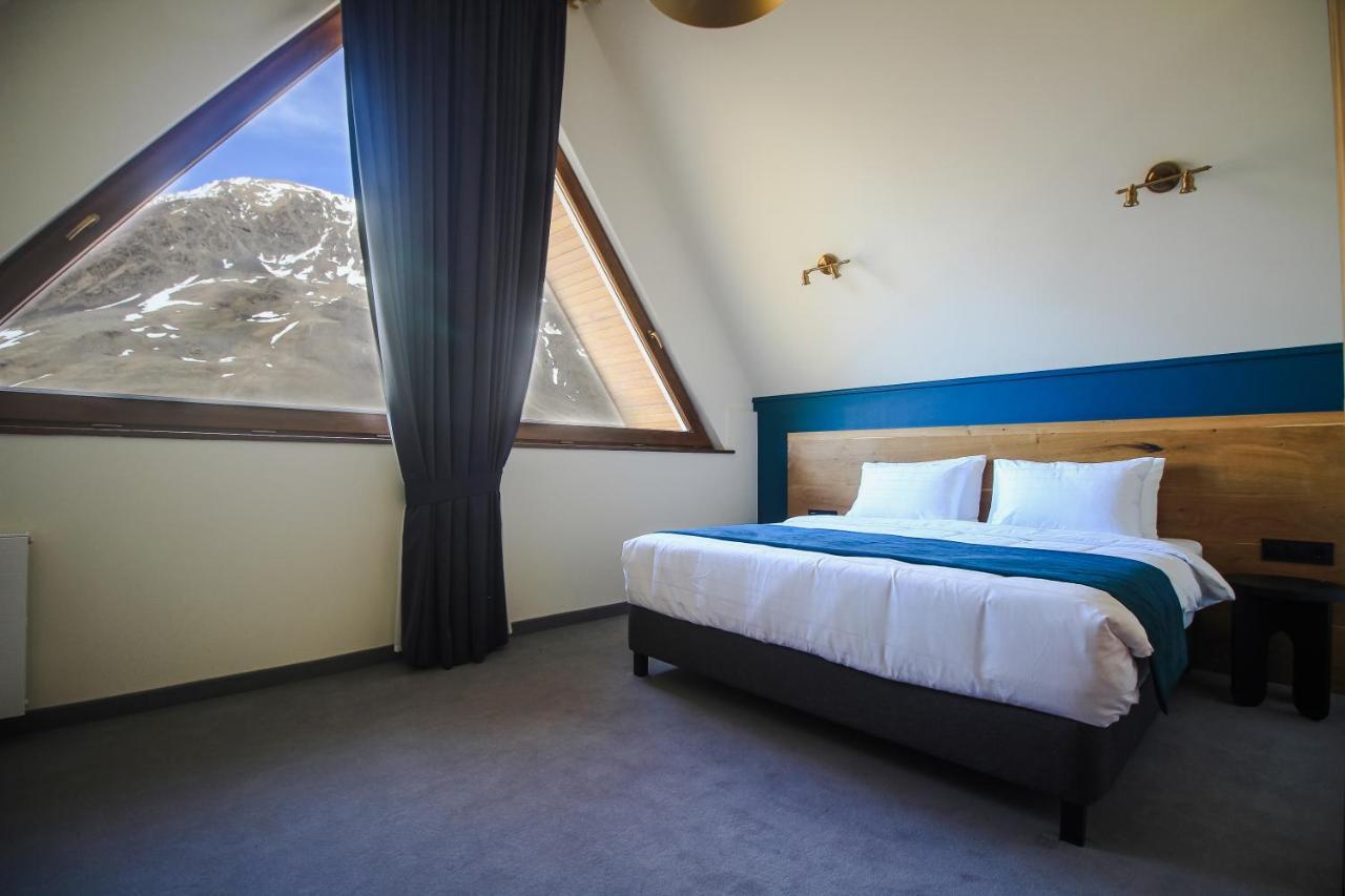 Suatis Resort Kazbegi Stepantsminda Exterior foto