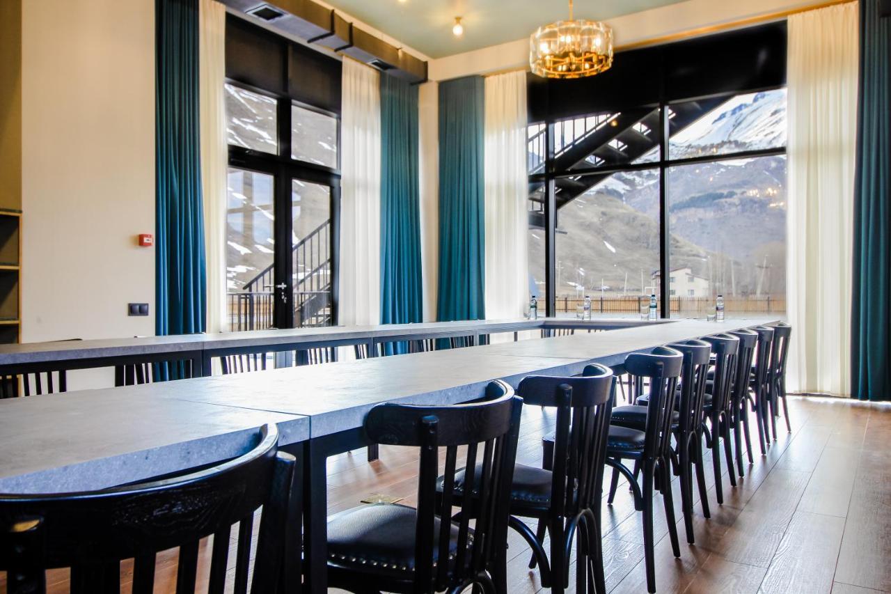 Suatis Resort Kazbegi Stepantsminda Exterior foto
