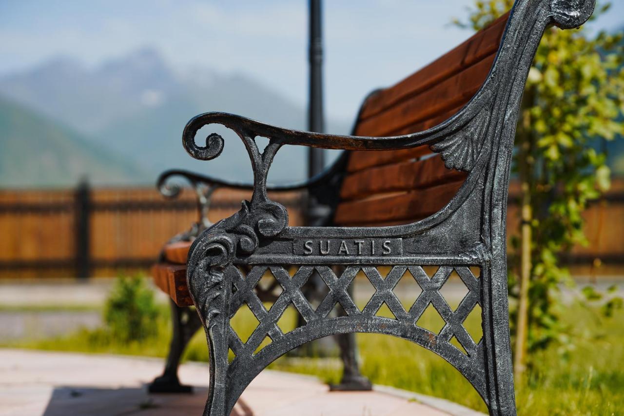 Suatis Resort Kazbegi Stepantsminda Exterior foto