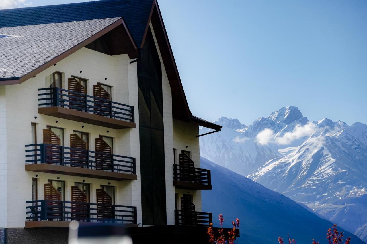 Suatis Resort Kazbegi Stepantsminda Exterior foto